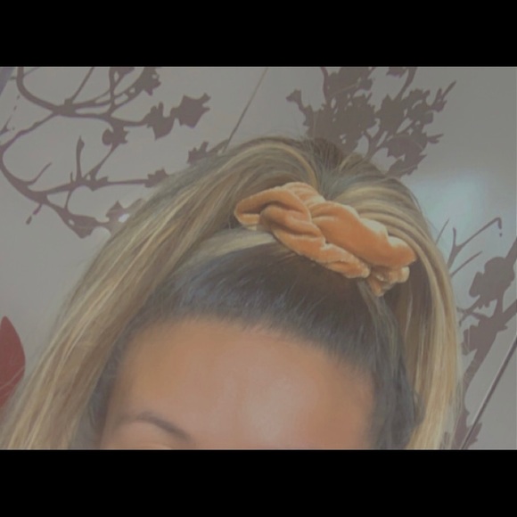 KLM’s Luxey Locks on Hair Reference Photos - Picture 12 of 14